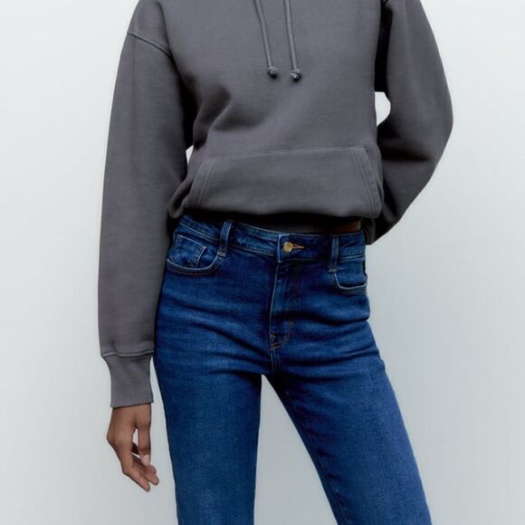 Zara High Rise Flared Jeans New - Picture 7 of 11